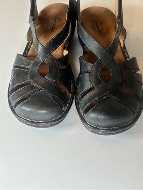 Clarks Bendables Ina Charm Women's Black Leather Strappy Slingback Sandals
